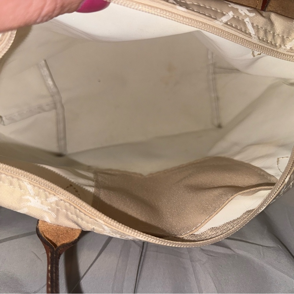 Longchamp Le Pliage Tote - Picture 7 of 10